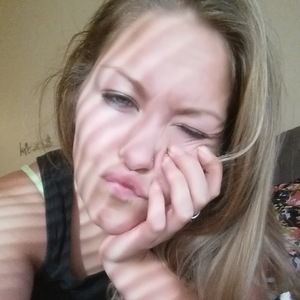 Meet your Posher, Temara